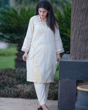 White Lawn Stitched 2-Piece Suit