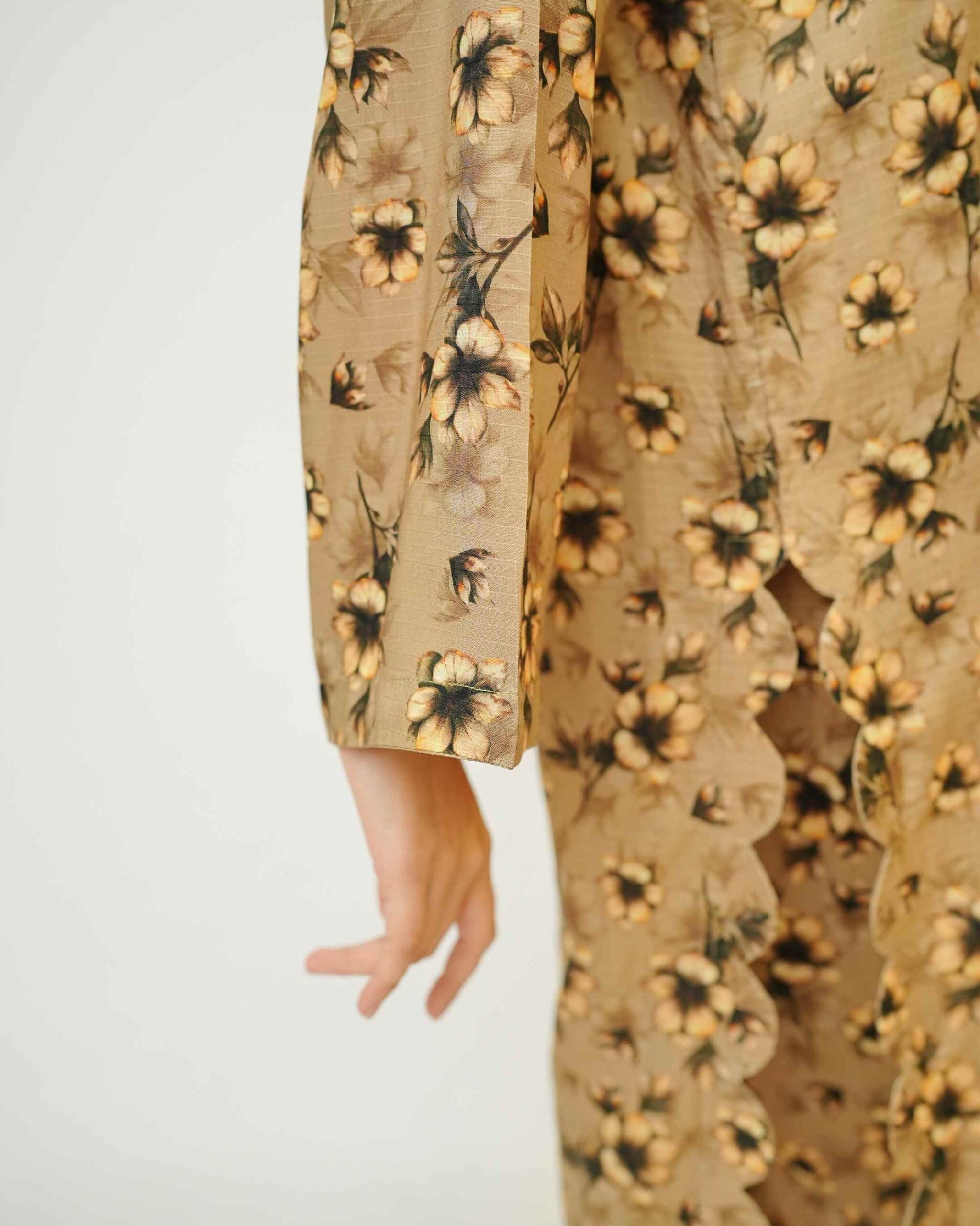 Camel Charm – YASHAM® Premium Slub Linen 3-Piece Printed Suit - Image 6