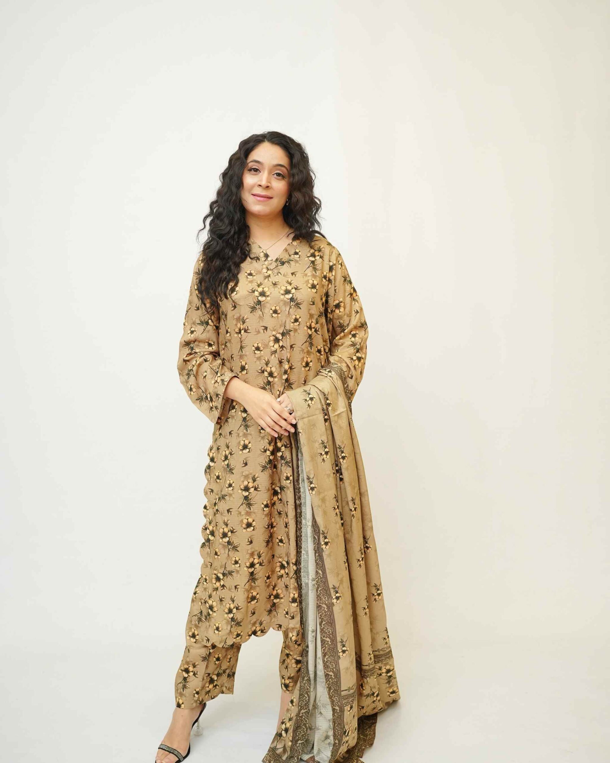 Camel Charm – YASHAM® Premium Slub Linen 3-Piece Printed Suit - Image 7