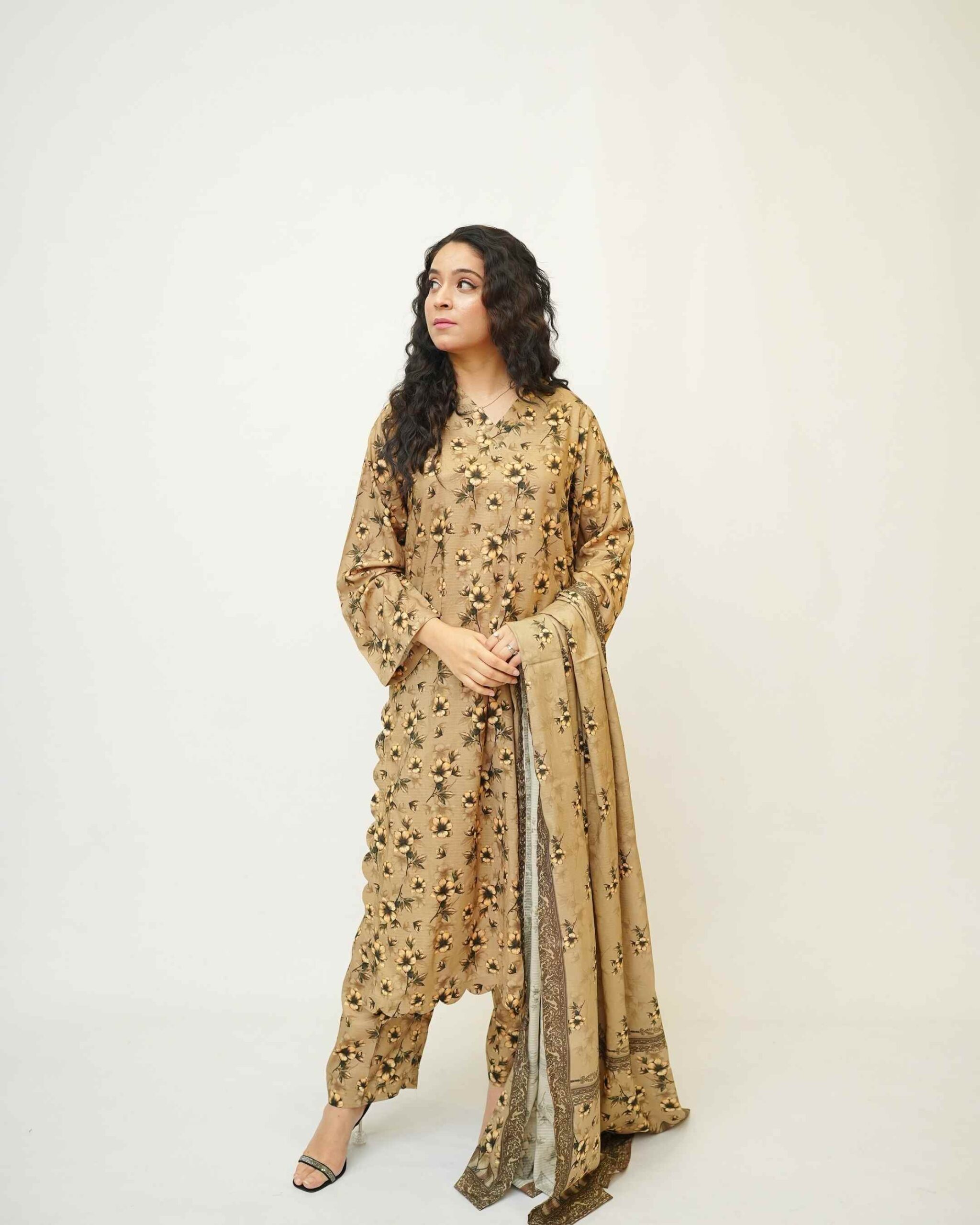 Camel Charm – YASHAM® Premium Slub Linen 3-Piece Printed Suit - Image 8