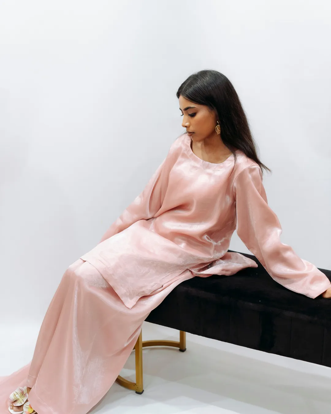 Blush Farshi – YASHAM® Premium Sheesha Silk 3-Piece Suit - Image 8